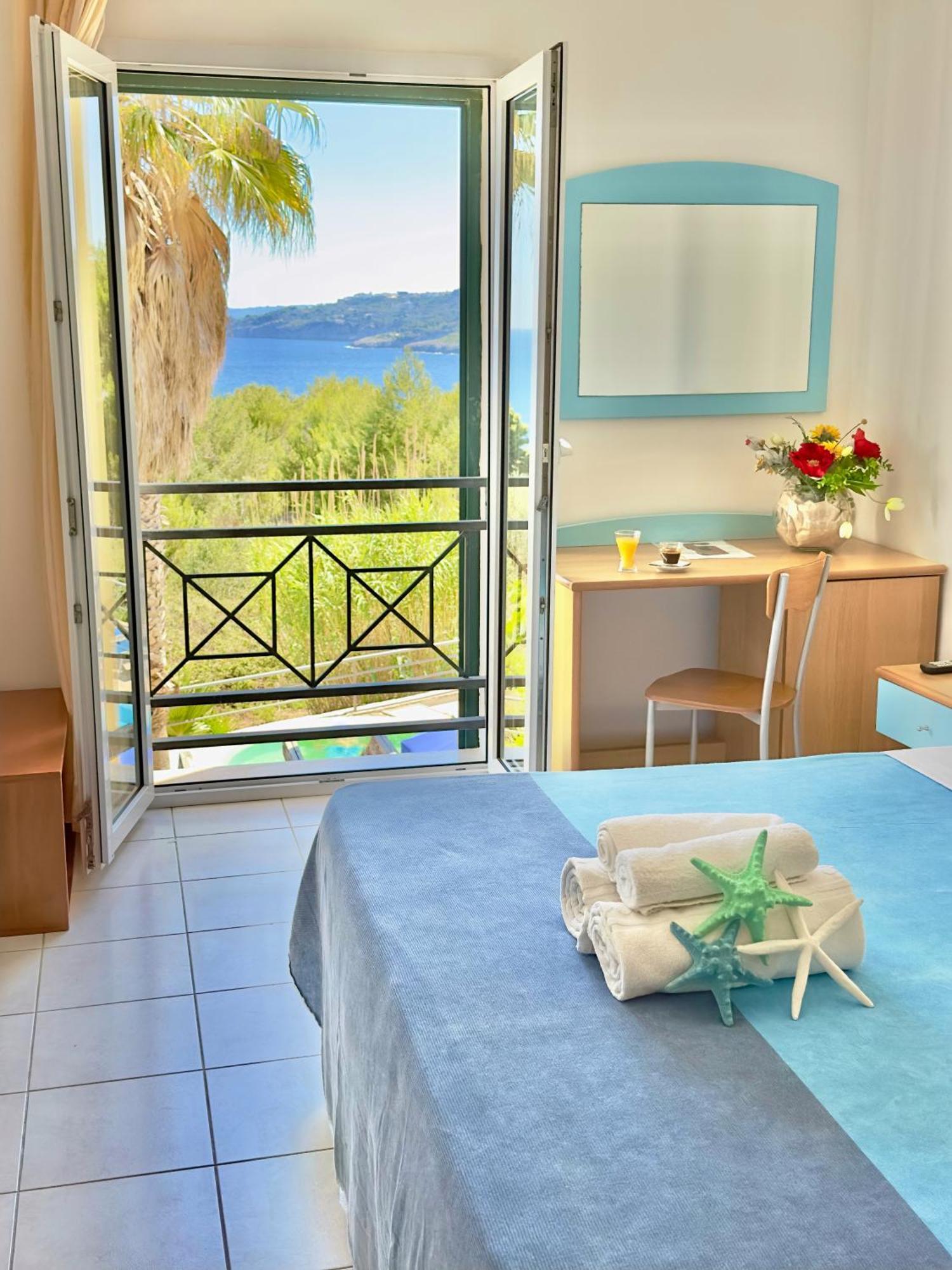 Hotel Alize Santa Cesarea Terme Eksteriør billede